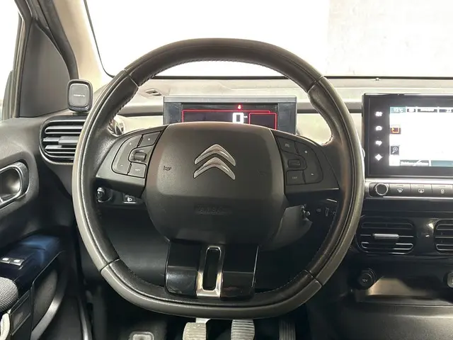 Citroën C4 Cactus 1.2 PureTech Shine 2016 Benzine 13