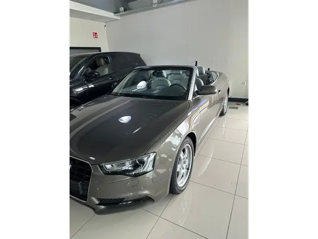 Audi A5 Cabriolet 2.0 TFSI q. Sp.Ed.OD 2014 Benzine 9