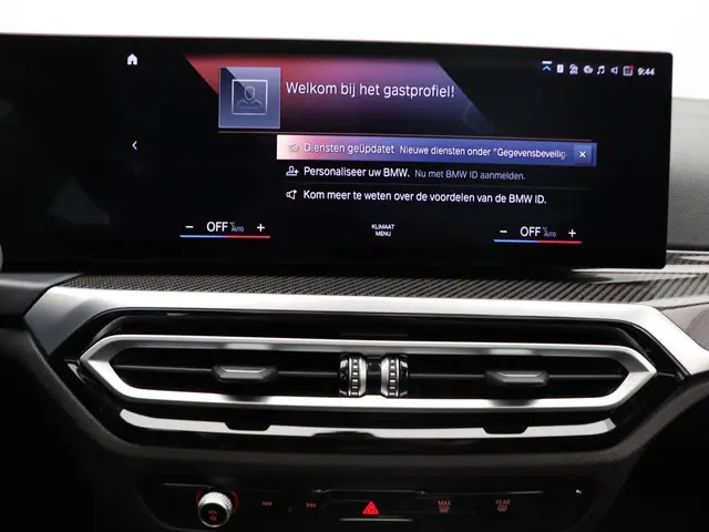 BMW 3 Serie Sedan M340i xDrive 2023 Benzine 12