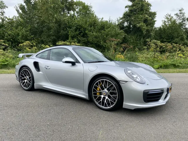 Porsche 911 3.8 Turbo S 2013 Benzine 7