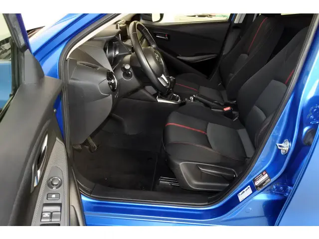 Mazda 2 1.5 115pk 6 bak GT-M 2015 Benzine 9