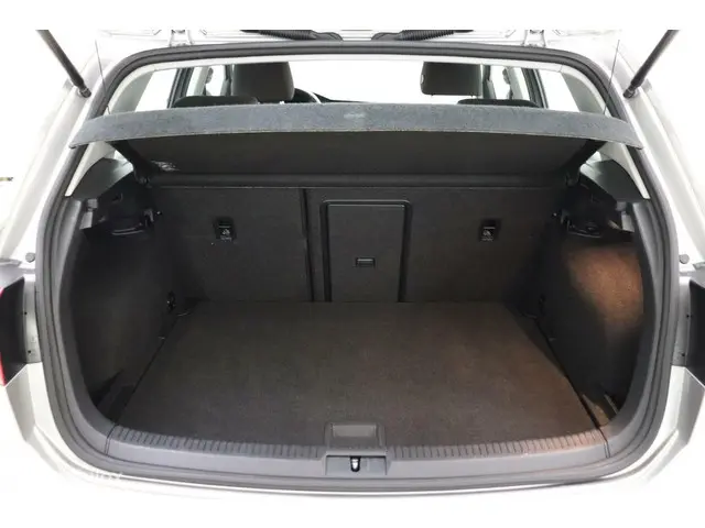 Volkswagen Golf 1.0 TSI Comfortline 2017 Benzine 27