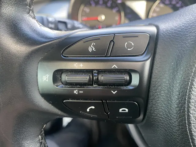 Kia Stonic 1.0 T-GDi ExecutiveLine 2019 Benzine 21