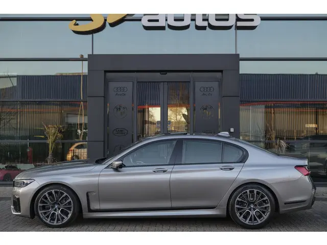 BMW 7 Serie 730d M-sport 265pk 2019 Diesel 5