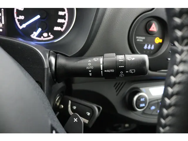 Toyota Yaris 1.5 VVT-i Active 2020 Benzine 31