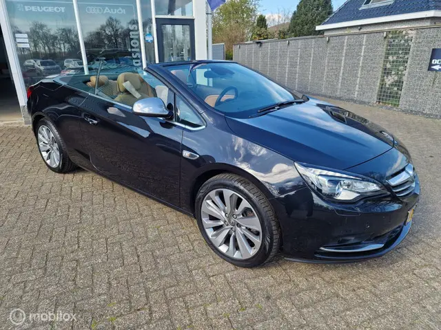 Opel Cascada 1.4 Turbo ecoFLEX Cosmo 2015 Benzine 9