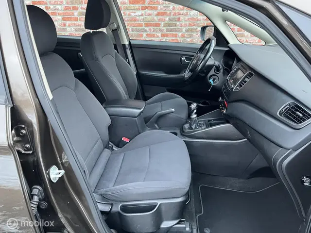 Kia Carens 1.6 GDi ComfortLine 2014 Benzine 26