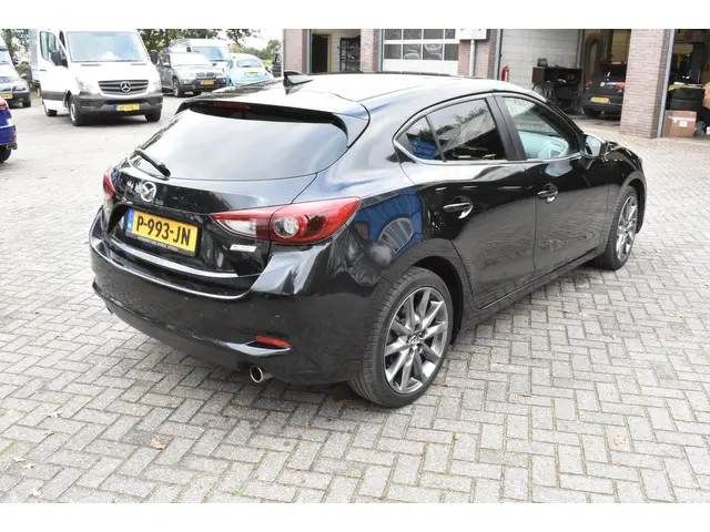 Mazda 3 2.0 SkyActiv-G 120 SkyLease+ 2017 Benzine 38