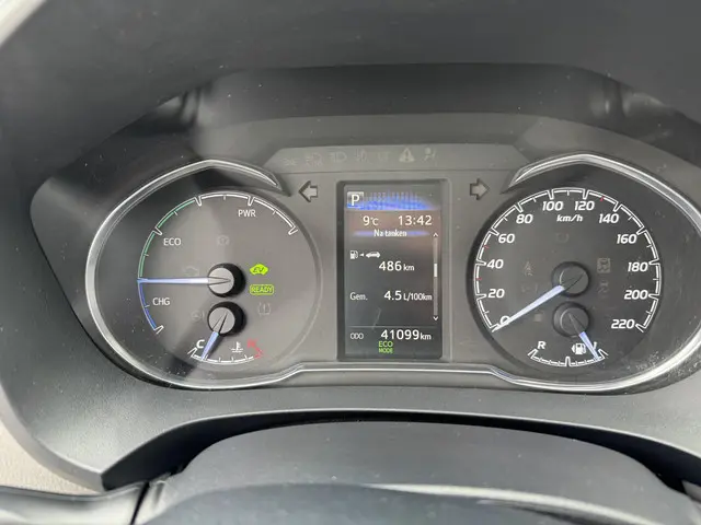 Toyota Yaris 1.5 Hybrid Active 2019 Hybride Benzine 18