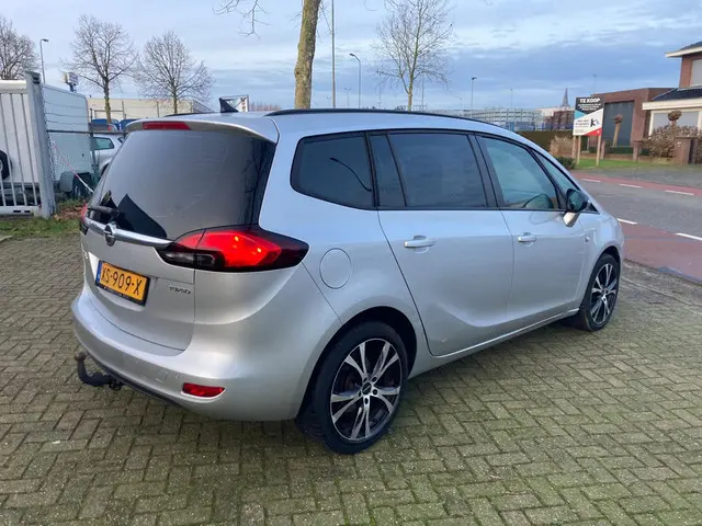 Opel Zafira Tourer 1.4 Design Edition LPG 7p. 2015 Benzine 7