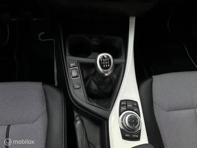 BMW 1 Serie 118i Urban Line 2014 Benzine 20