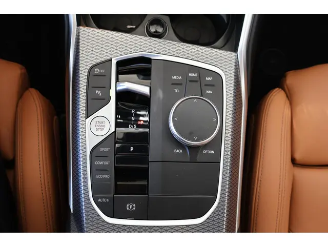 BMW 3 Serie Touring M340i xDrive 2024 Benzine 27