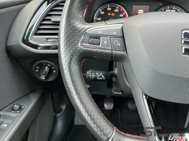 SEAT Leon 1.4 EcoTSI FR|150 pk|Carplay|Nette 2018 Benzine 23