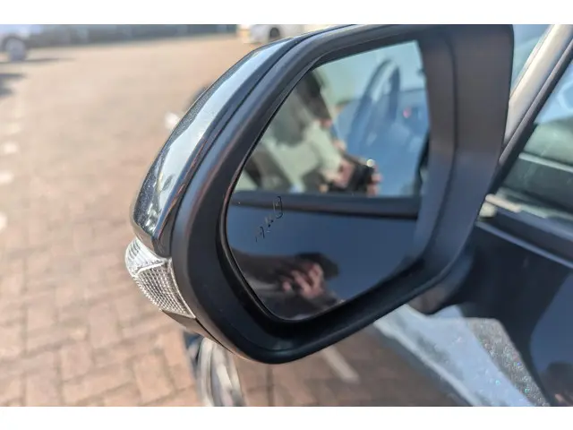 Toyota Corolla Hybrid 140 Dynamic 2024 Hybride Benzine 13