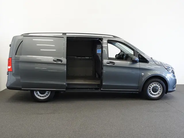 Mercedes-Benz Vito 114 CDI Lang Automaat 2023 Diesel 42
