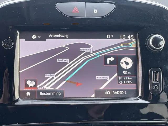 Renault Clio Estate 0.9 TCe Limited 2017 Benzine 11