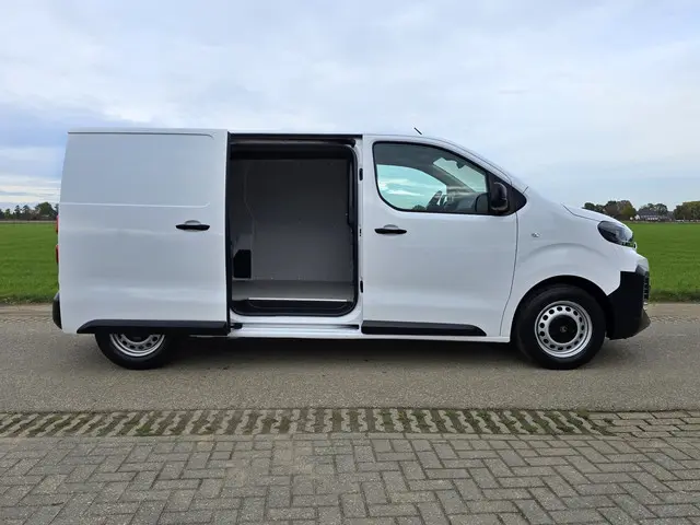 Citroën Jumpy 1.5 BlueHDI L2 H1 2024 Diesel 26