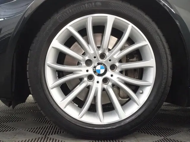BMW 5 Serie 528i High Executive Iuxury Aut- 2014 Benzine 29