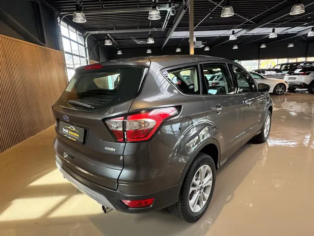 Ford Kuga 1.5 EcoBoost Titanium 2019 Benzine 2