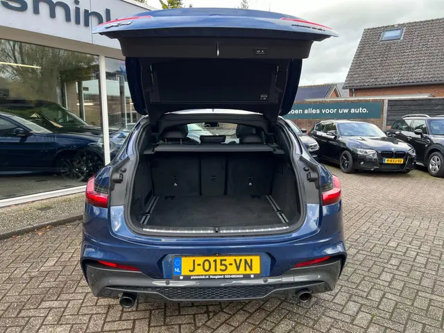 BMW X4 XDrive30i High Executive 2020 Benzine 35