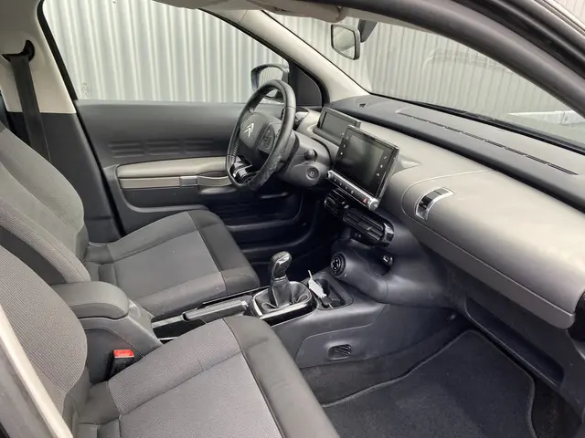 Citroën C4 Cactus 1.2 PureTech Feel 2018 Benzine 17