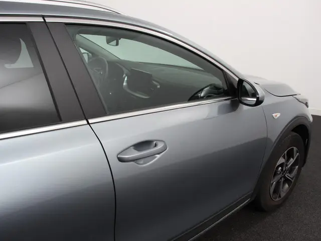 Kia XCeed 1.0 T-GDi 120pk ComfortLine 2023 Benzine 30