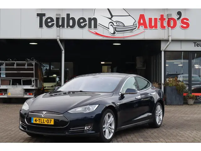 Tesla Model S 85 Base 2014 Elektrisch