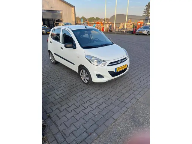 Hyundai i10 1.1 Pure 2013 Benzine