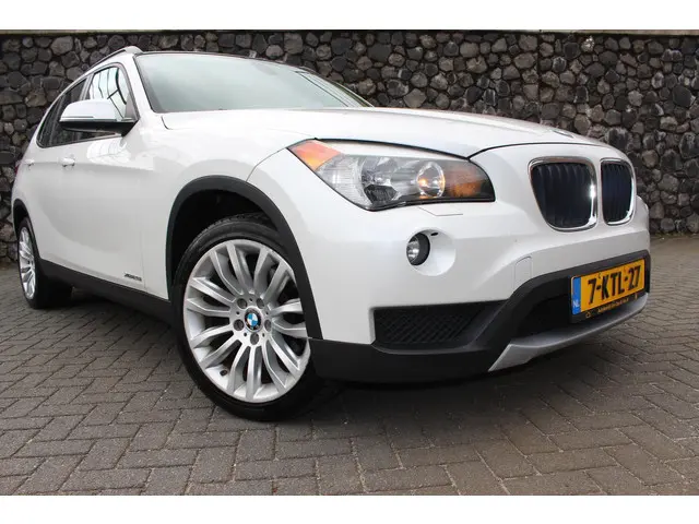 BMW X1 XDrive28i 245pk 4x4 High Executive 2013 Benzine 24