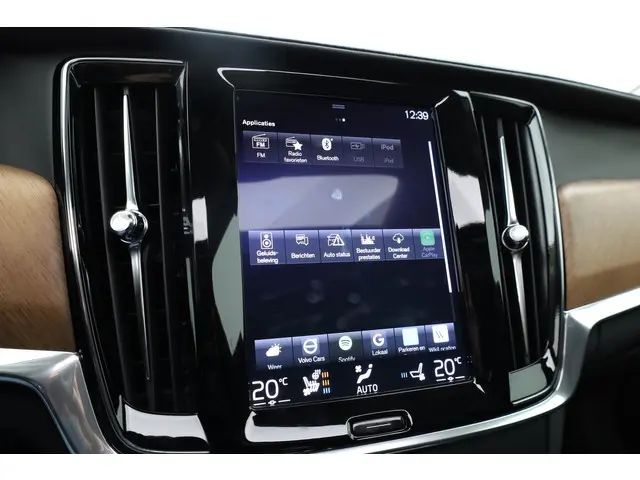 Volvo S90 2.0 T8 AWD Inscription 2018 Hybride Benzine 17