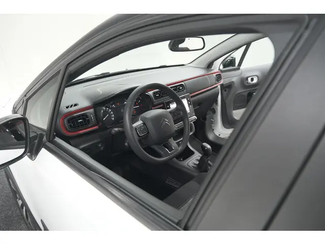 Citroën C3 PureTech 82 C-Series 2021 Benzine 2