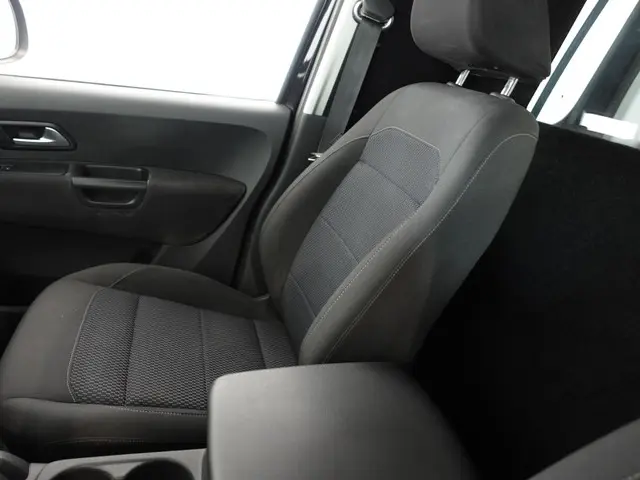 Volkswagen Amarok 3.0 TDI 4Motion Highline 2020 Diesel 32