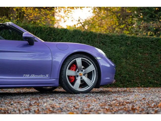 Porsche 718 Boxster S 2023 Benzine 28