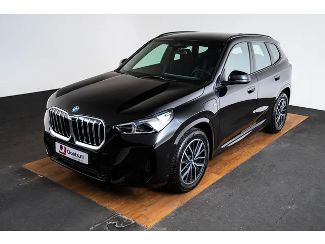 BMW X1 xDrive30e 2024 Hybride Benzine 21