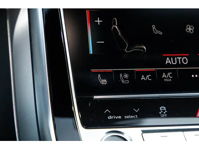 Audi Q7 SQ7 S-Line Grijs kenteken 2020 Diesel 37
