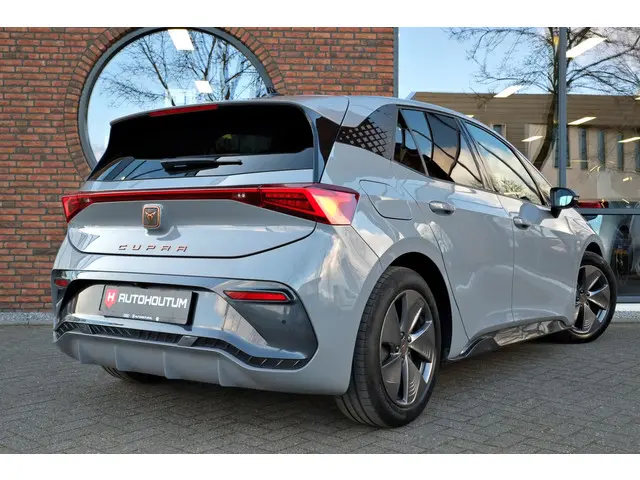 CUPRA Born 2
