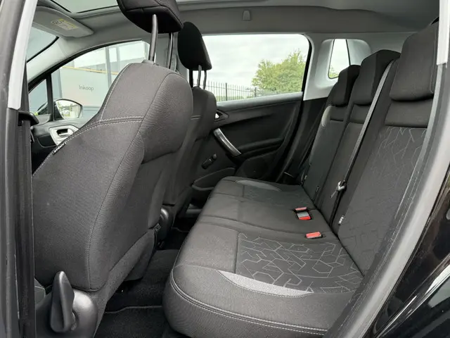 Peugeot 2008 1.2 PureTech Blue Lion 2016 Benzine 9