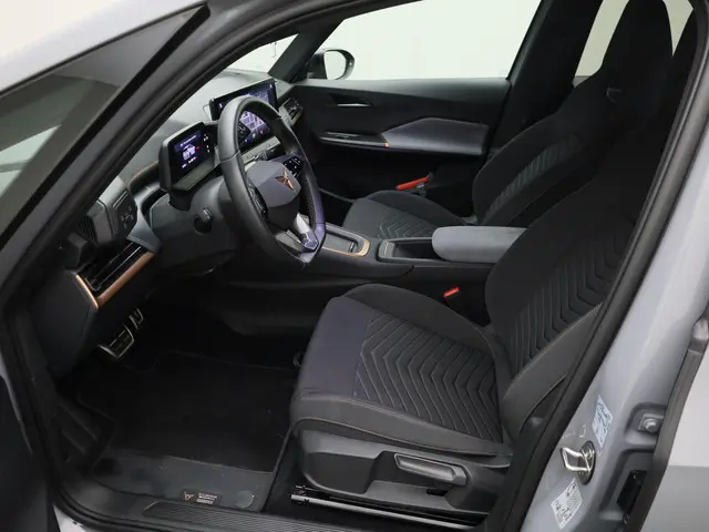 CUPRA Born 204PK Business 62 kWh 2024 Elektrisch 19