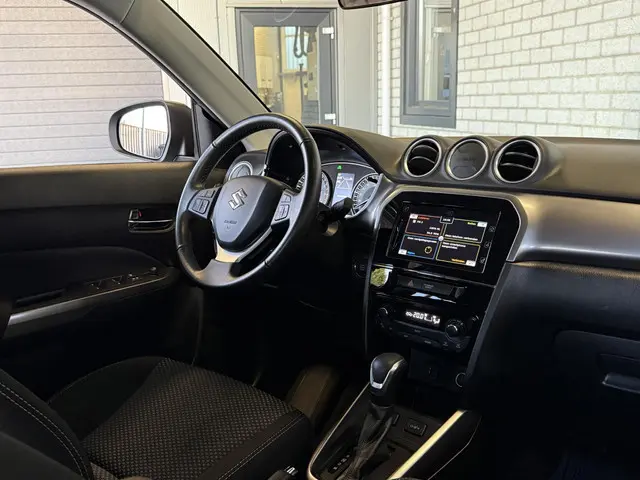 Suzuki Vitara 1.5 Hybrid Select 2023 Hybride Benzine 23