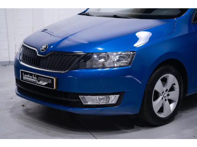 Škoda Rapid Spaceback 1.2 TSI Greentech JOY 2017 Benzine 12