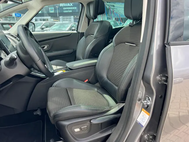 Renault Scénic 1.2 TCe 130 Bose 2016 Benzine 5