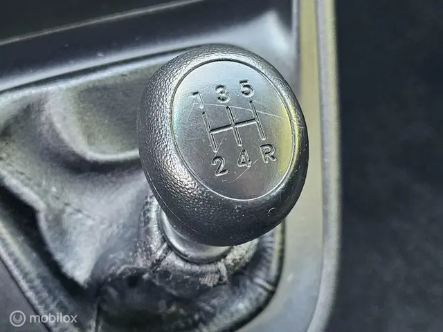 Hyundai i10 1.0 i-Drive Cool/New Apk/Airco/Nap 2013 Benzine 16