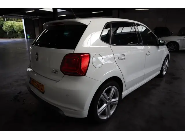 Volkswagen Polo 1.2 TSI Edition R 2016 Benzine 4