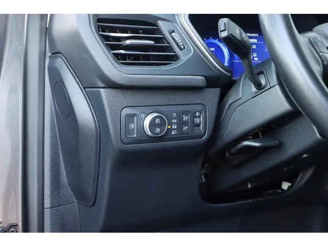 Ford Kuga 2.5 PHEV Titanium 2021 Hybride Benzine 22