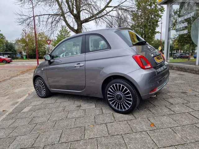 Fiat 500 1.2 Lounge 2018 Benzine 4