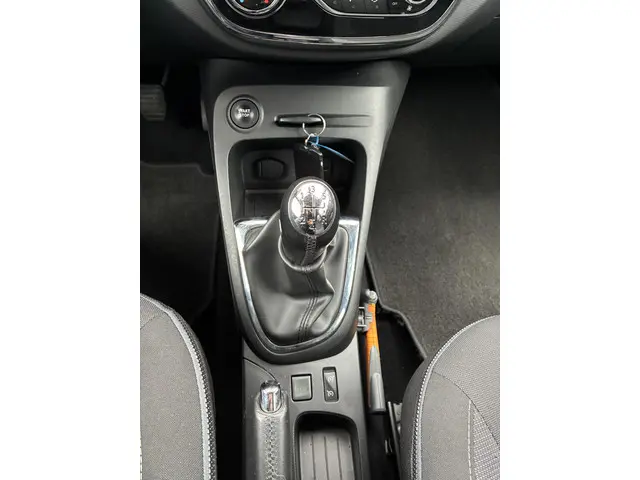 Renault Captur 0.9 TCe Dynamique 2016 Benzine 32