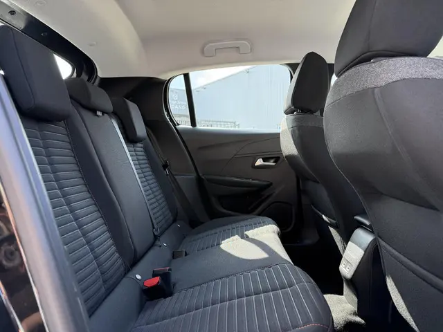 Peugeot e-208 EV Aut. Active Pack 50 kWh 2021 Elektrisch 15
