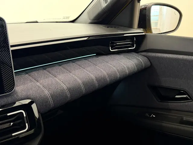 Renault 5 Urban Range Techno 40 kWh 2025 Elektrisch 44