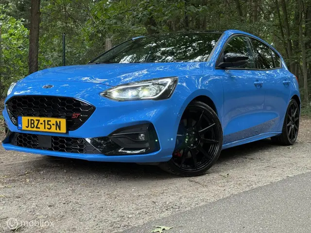 Ford Focus 2.3 EcoBoost ST-X BJ.2022 281pk 2022 Benzine 8