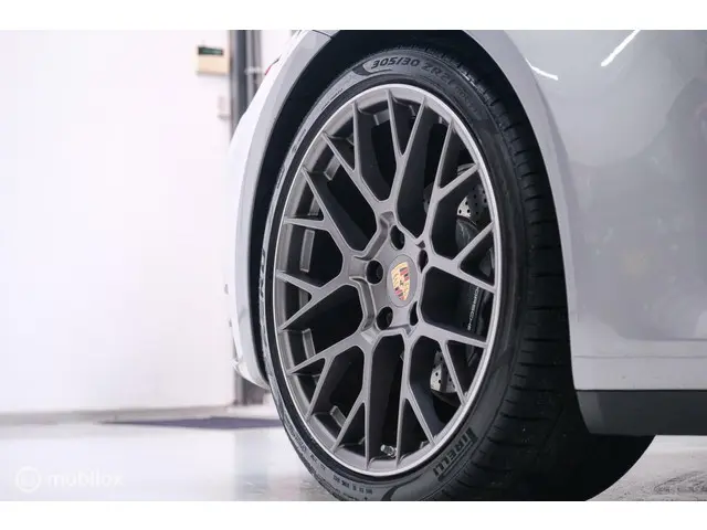 Porsche 911 3.0 Carrera 2020 Benzine 41